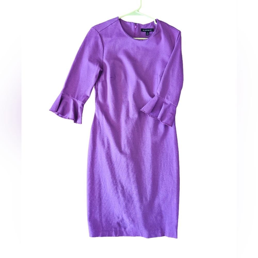 Bannana Republic, Women Size 6, Lilac Mid Sleeve Dress